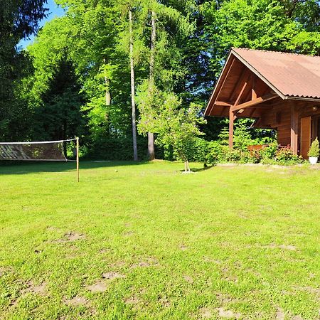 Villa Silent Orchard Naklo Exterior foto