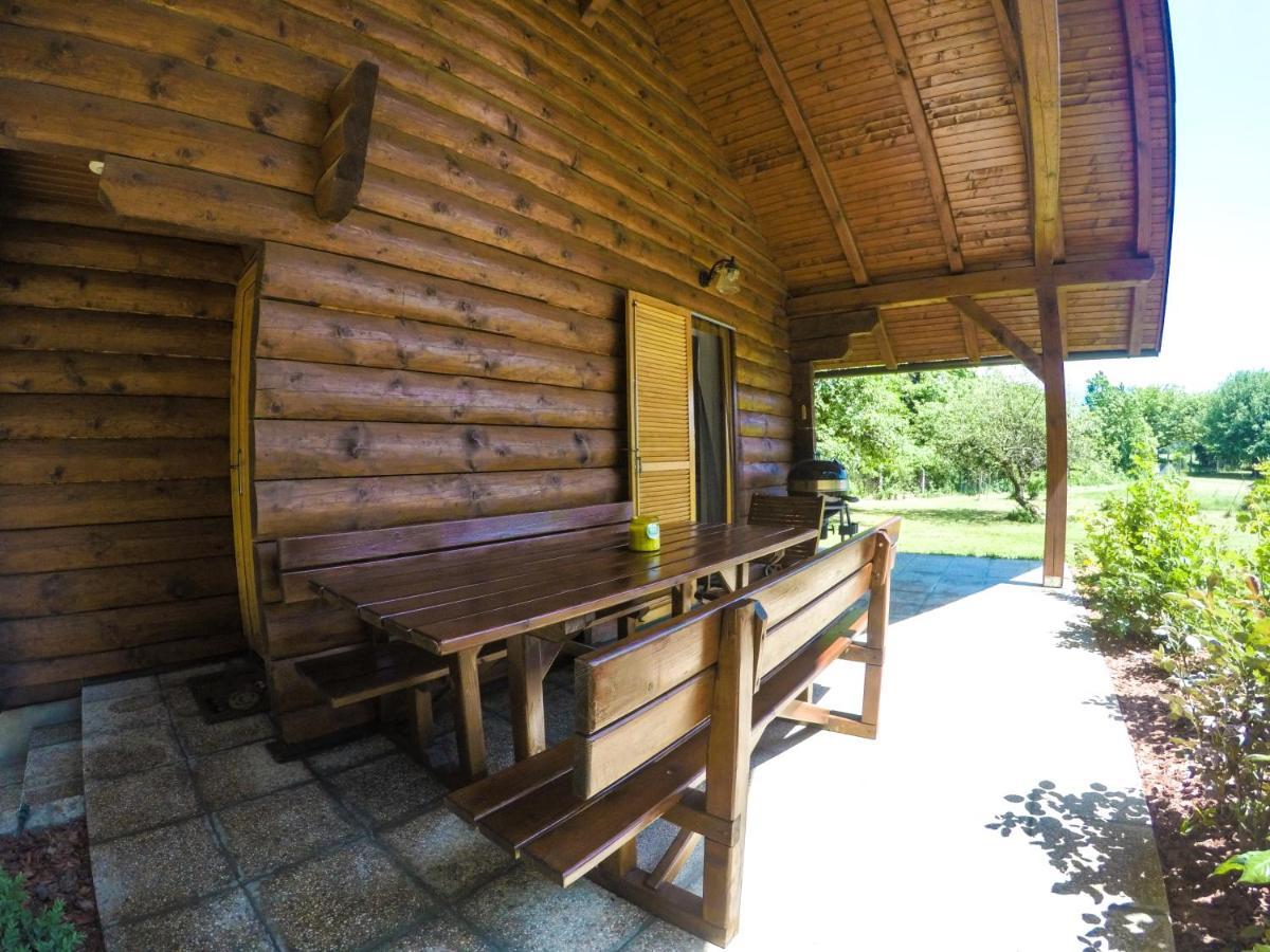 Villa Silent Orchard Naklo Exterior foto