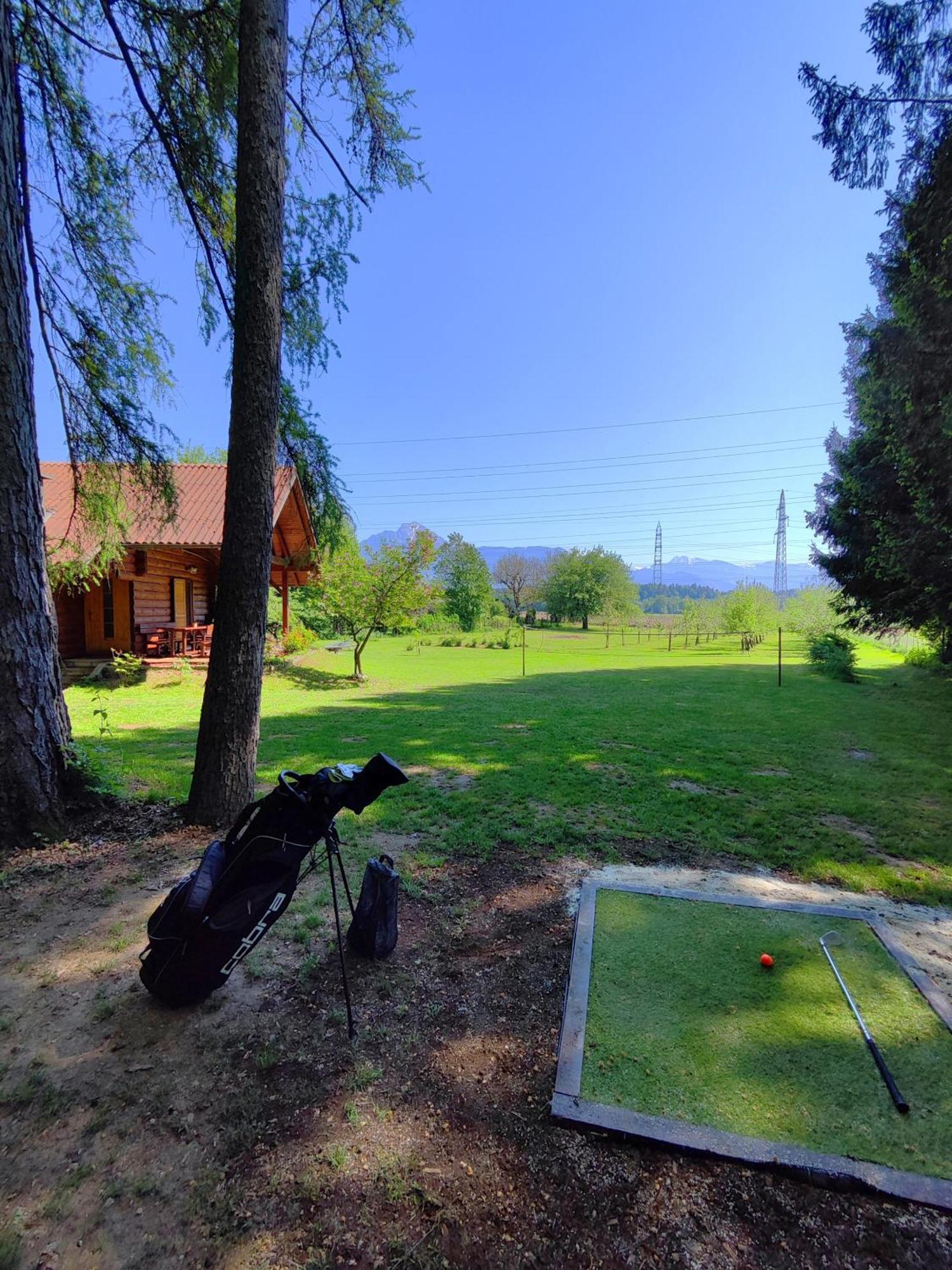 Villa Silent Orchard Naklo Exterior foto